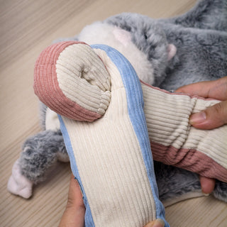 Connecting multiple Udon snuffle toys in a daisy chain.